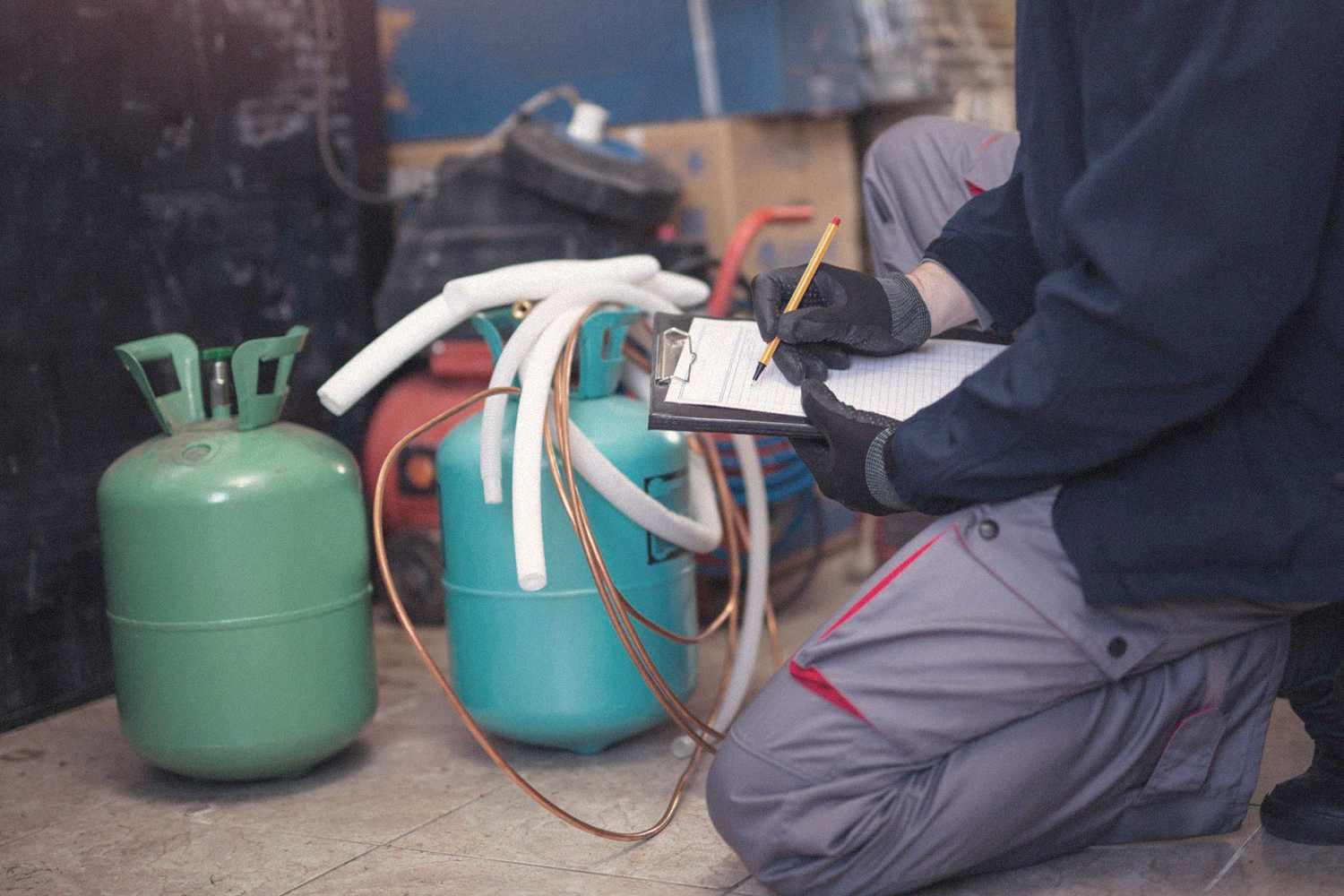 Air conditioning maintenance work supported by GetFreon refrigerant products